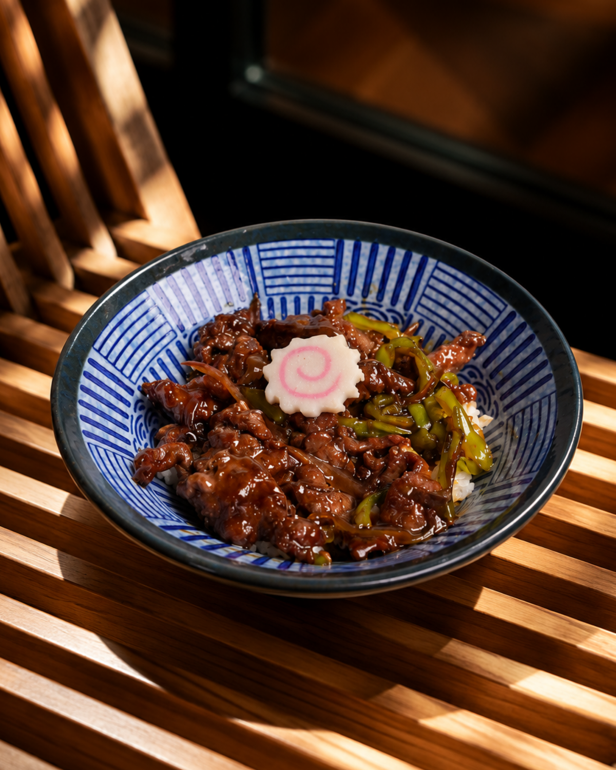 Donburi de ternera con pimienta